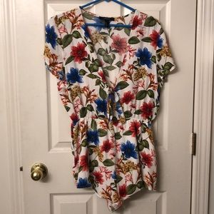 Short sleeved romper